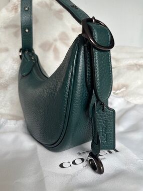 Coach Shoulder Bag in Dark Green